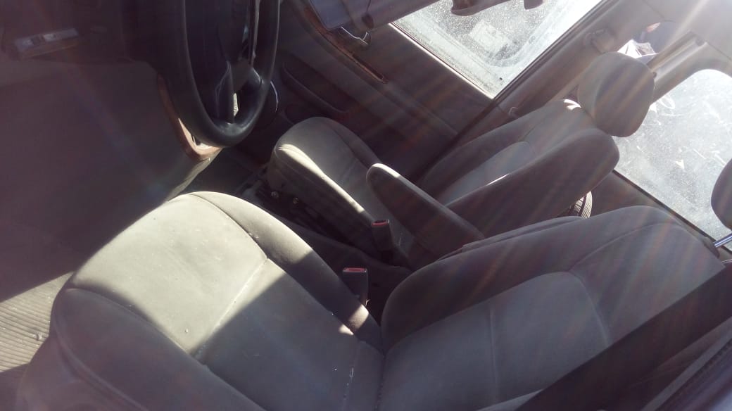  Kia CARNIVAL 2004    EN DESARME